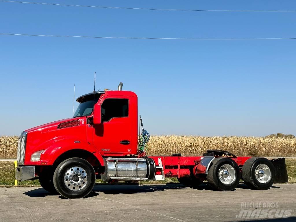 Kenworth T 880 Vlačilci
