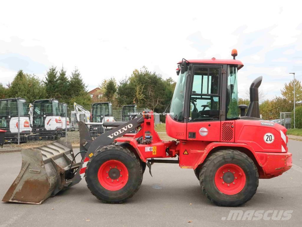 Volvo L 35 G Kolesni nakladalci