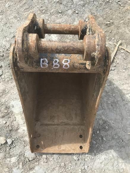  12 BUCKET, 30mm PINS Žlice