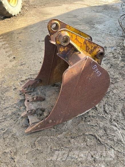  2' BUCKET, 45mm PINS Žlice