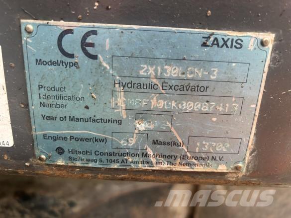 Hitachi ZX130 - 3 Bagri goseničarji