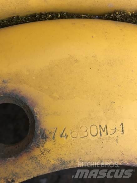  MASSEY FRONT WHEEL Gume, kolesa in platišča