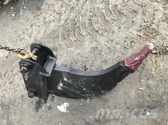  RIPPER TOOTH JCB 3CX Žlice