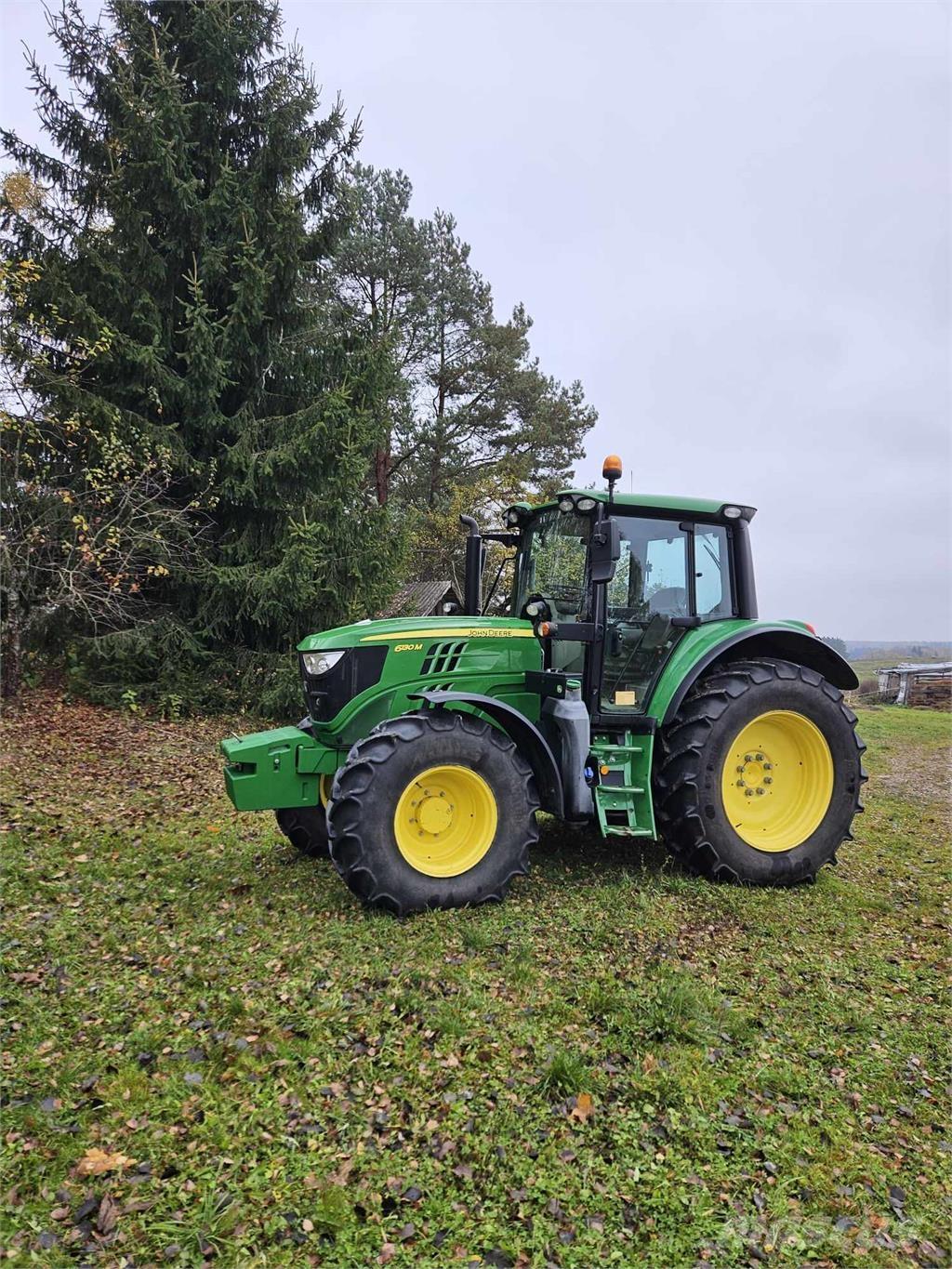 John Deere 6130M Traktorji