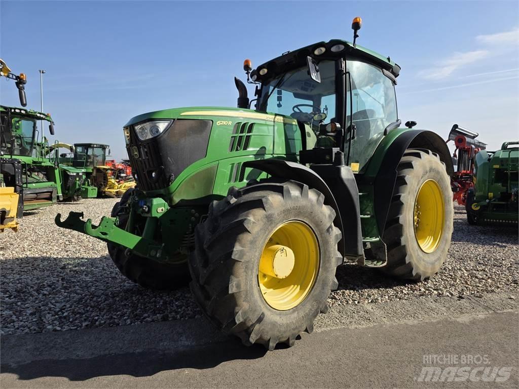 John Deere 6210R Traktorji