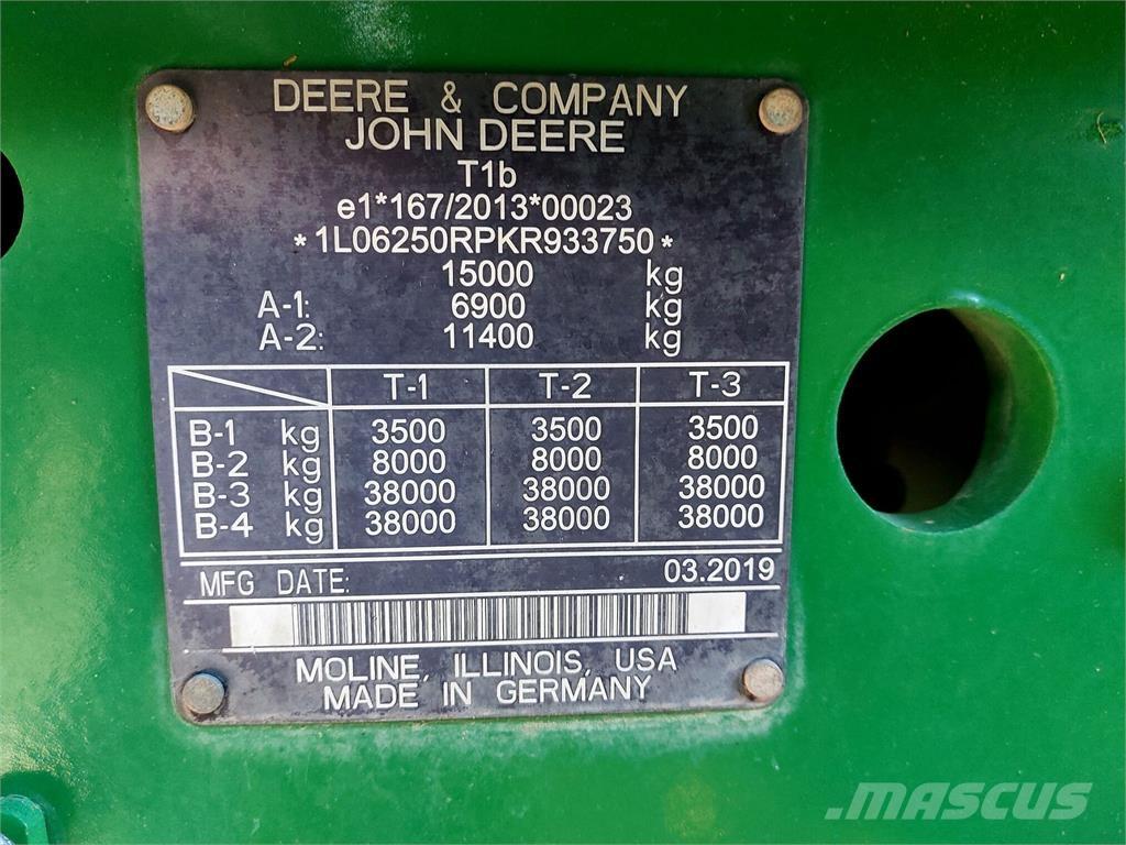 John Deere 6250R Traktorji