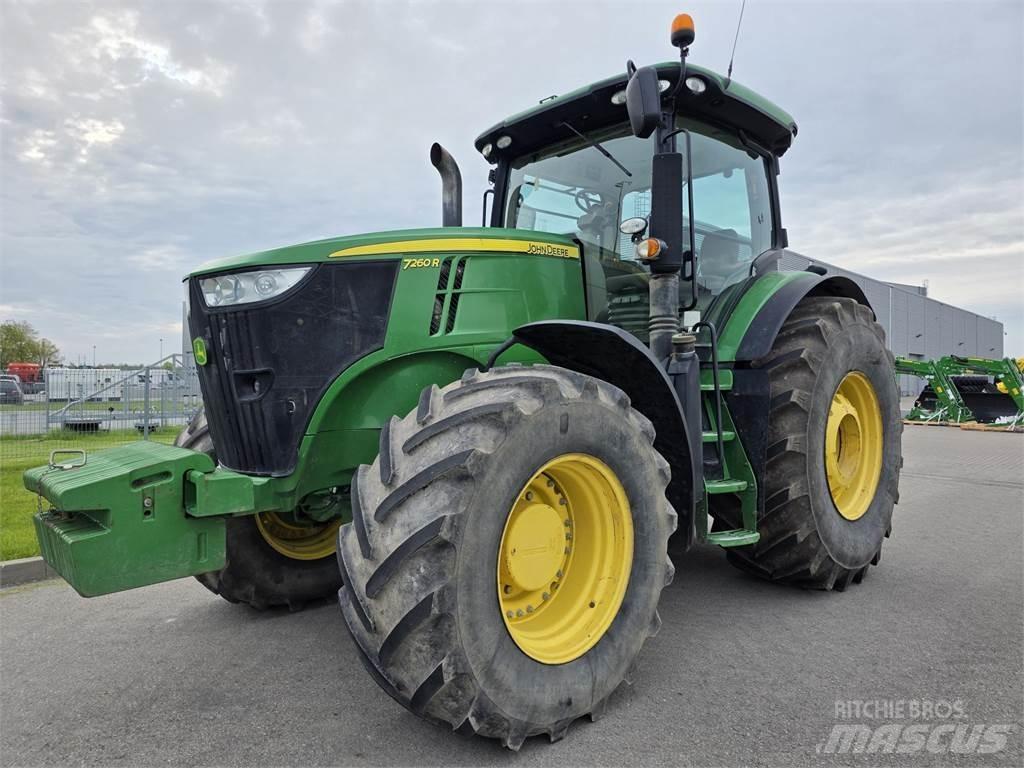 John Deere 7260R Traktorji