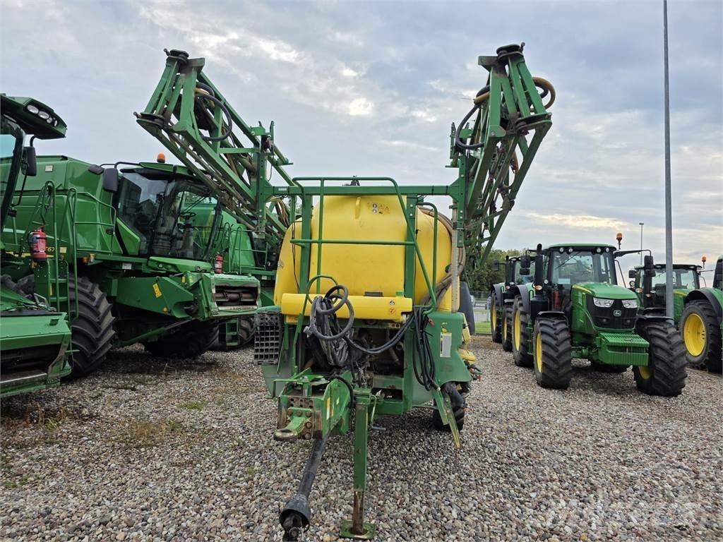 John Deere 740 Vlečne škropilnice