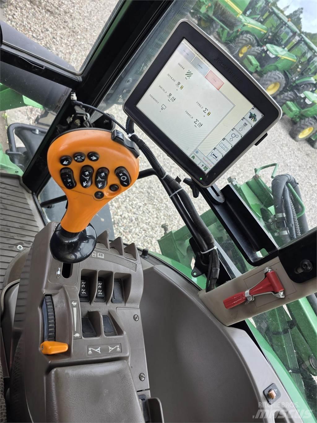 John Deere R4040i Vlečne škropilnice