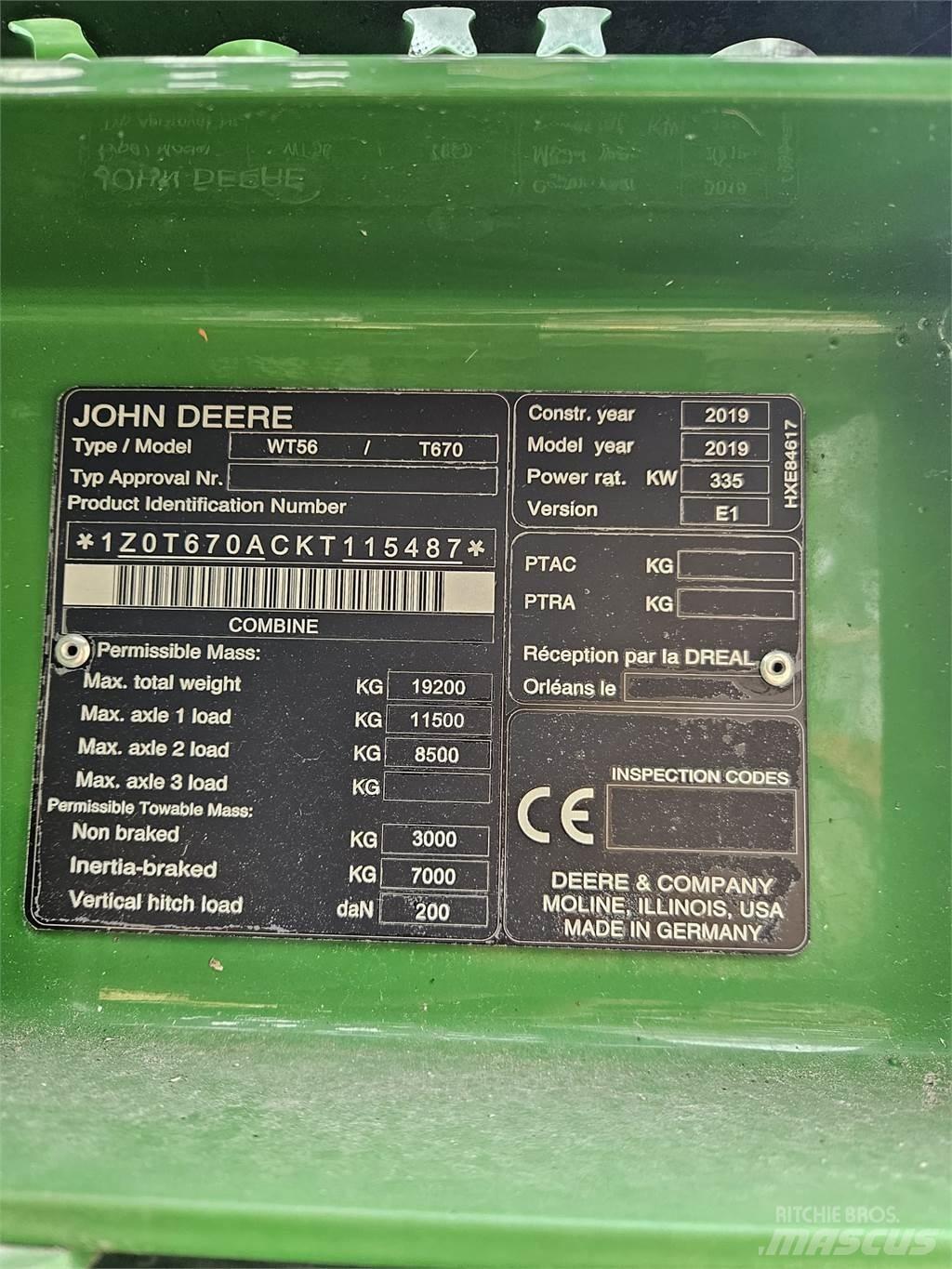 John Deere T670i Kombajni