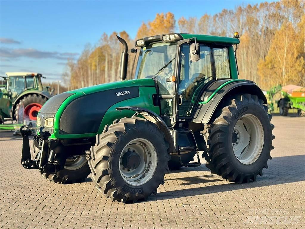 Valtra T171C Traktorji