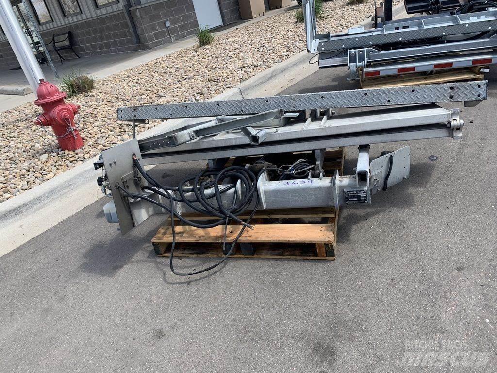 Maxon TE-25L Tovorna dvigala