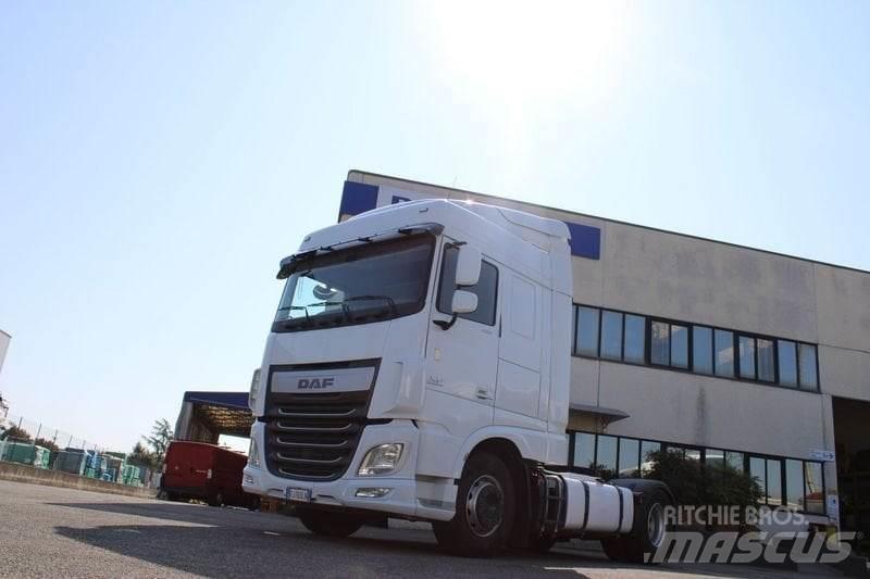 DAF XF 460 FT 24DT Vlačilci