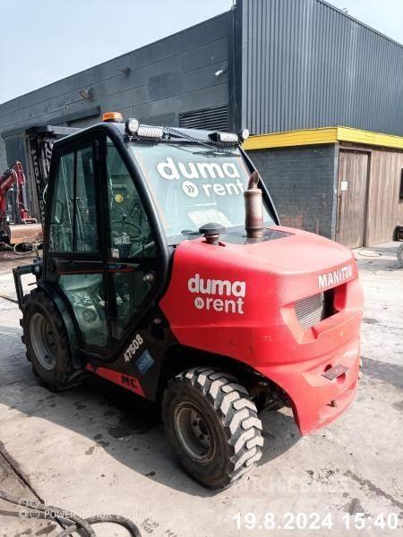 Manitou MC25-4 Terenski viličar