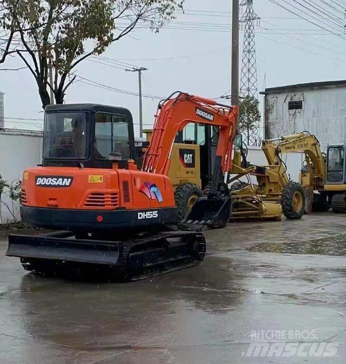 Doosan DH 55 Mini bagri <7t