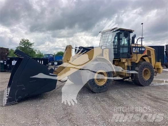 CAT 950M Kolesni nakladalci