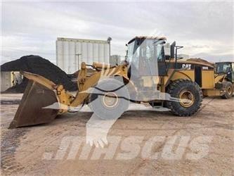 CAT 966G II Kolesni nakladalci
