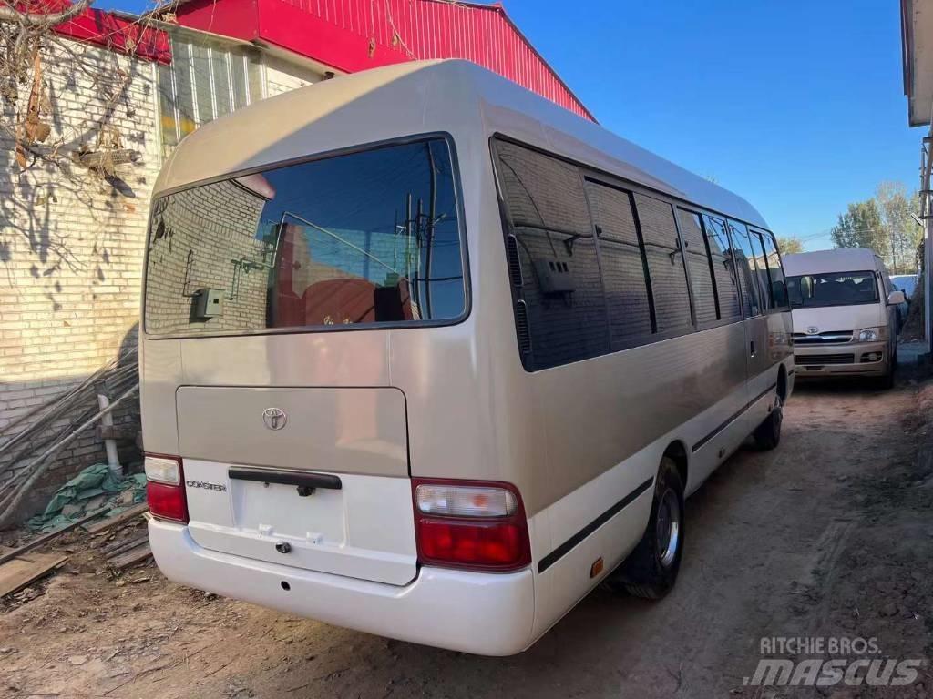 Toyota Coaster Bus Mini avtobusi
