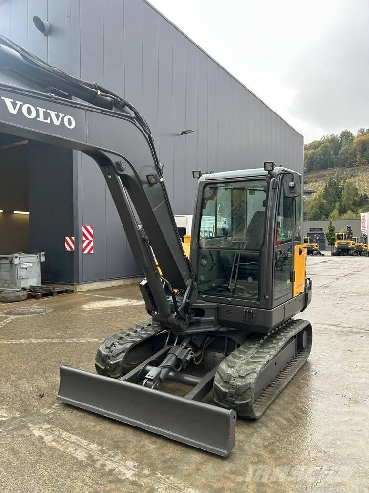 Volvo EC 55 C Mini bagri <7t