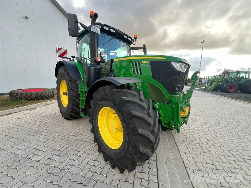 John Deere 6215 R Traktorji