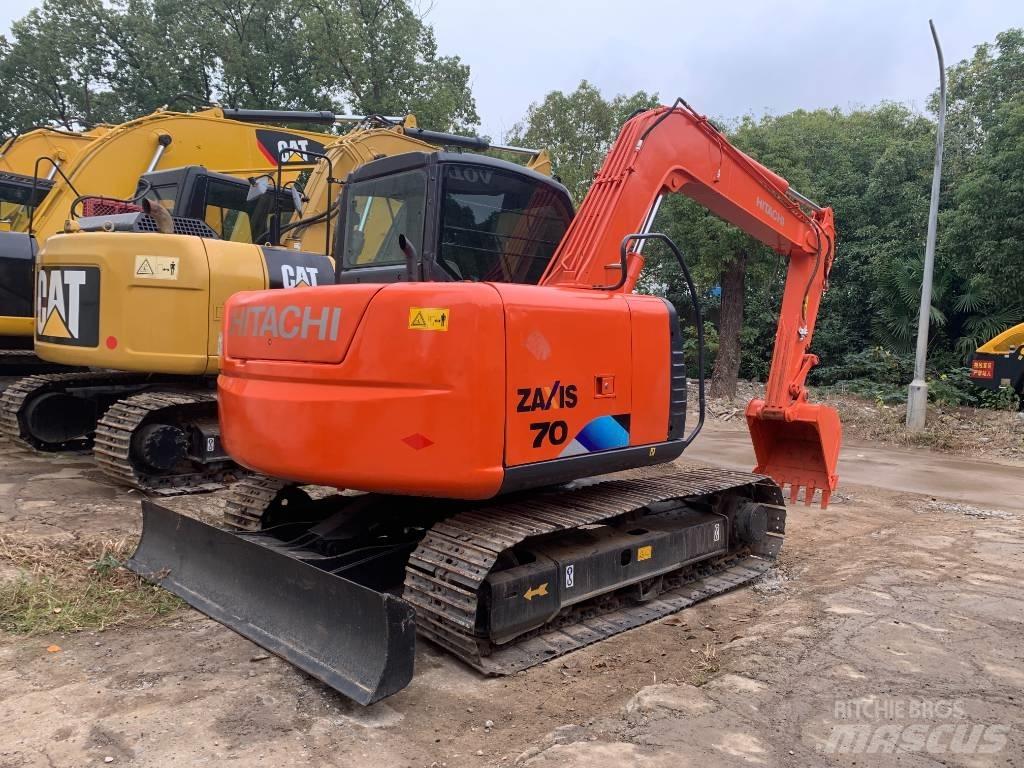 Hitachi Zaxis 70 Bagri goseničarji