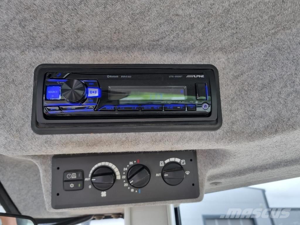 Volvo L 90 F Kolesni nakladalci