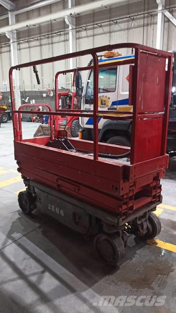 JLG 1930 ES Škarjaste dvižne ploščadi