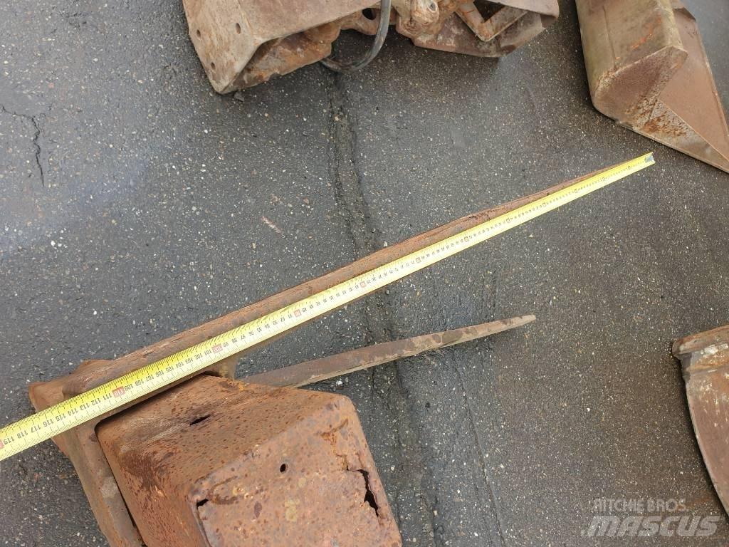  Frame with forks Vilice