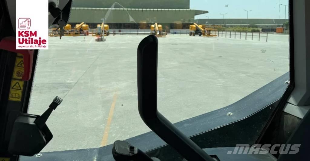 JCB 205 Skid steer mini nakladalci