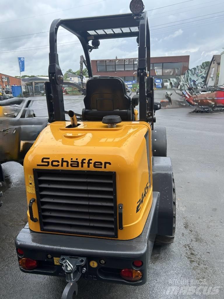 Schäffer 2445S Skid steer mini nakladalci