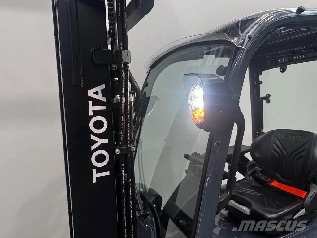 Toyota 8 FBM 20 T Električni viličarji
