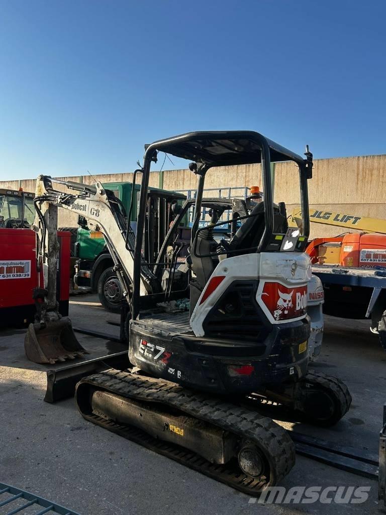 Bobcat E 27z Mini bagri <7t