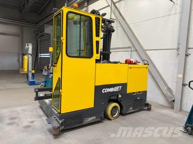 Combilift C3000STE 4-Smerni viličarji