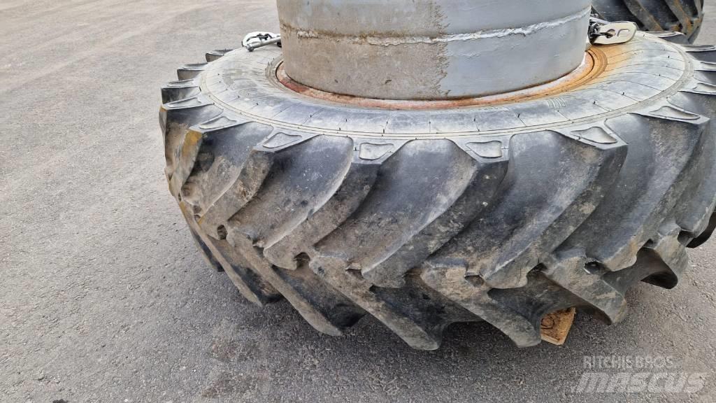  Paripyörät 18,4 r34 Gume, kolesa in platišča