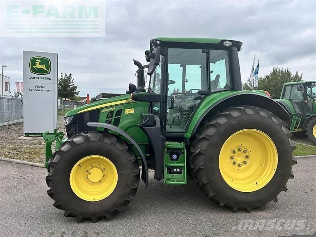 John Deere 6090m Traktorji