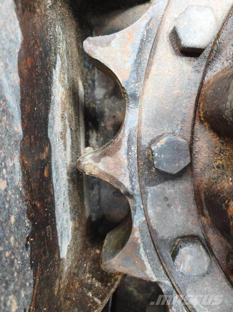 CAT 320 B Bagri goseničarji