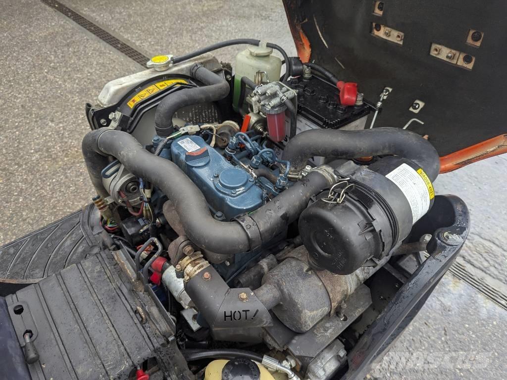 Kubota K 008-3 Mini bagri <7t