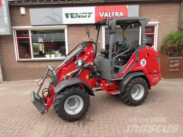 Weidemann 1390 Večnamenski nakladalci