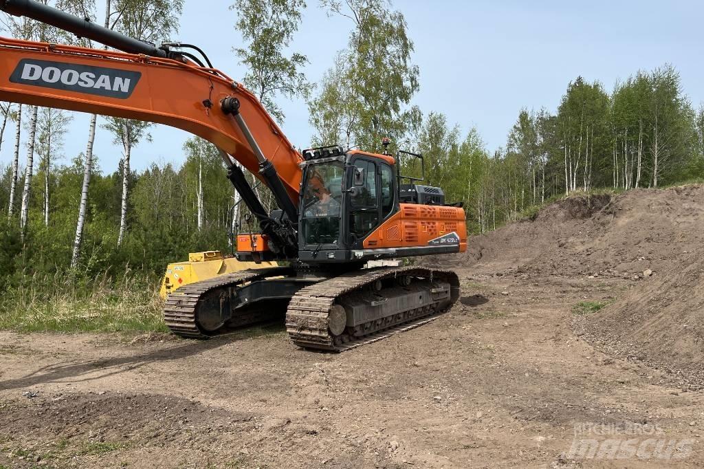 Doosan DX 420 LC Bagri goseničarji