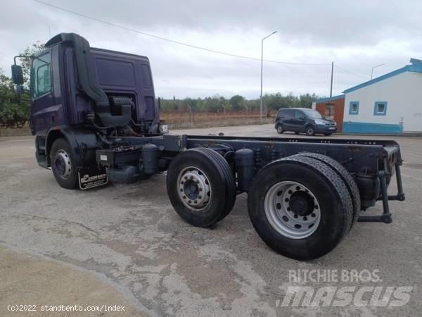 DAF CF 75.250 Tovornjaki s kesonom/platojem