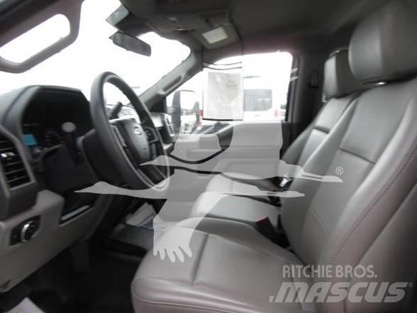 Ford F350 Drugo
