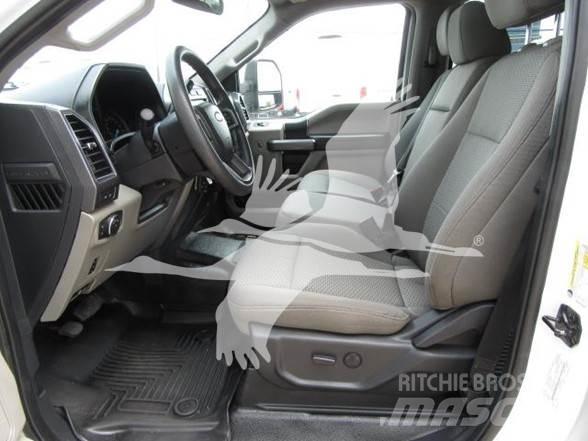 Ford F350 Drugo