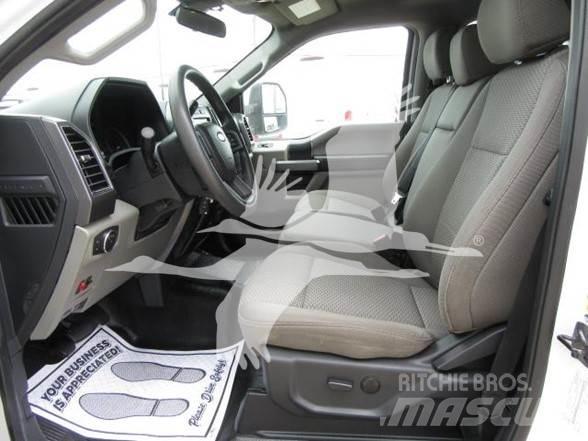Ford F350 Drugo