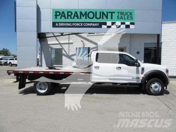 Ford F550 Tovornjaki s kesonom/platojem
