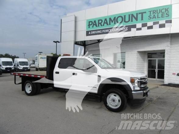 Ford F550 Tovornjaki s kesonom/platojem