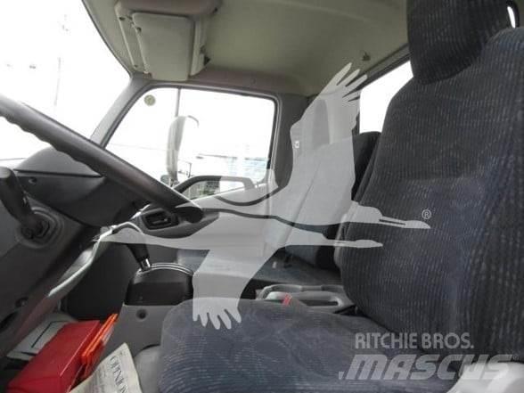 Hino 155 Drugo