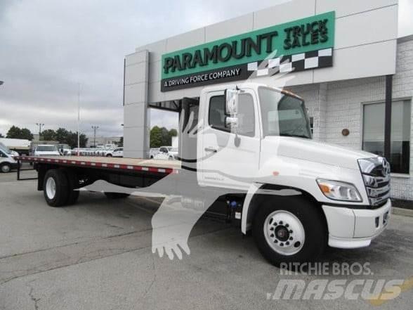 Hino L7 Tovornjaki s kesonom/platojem