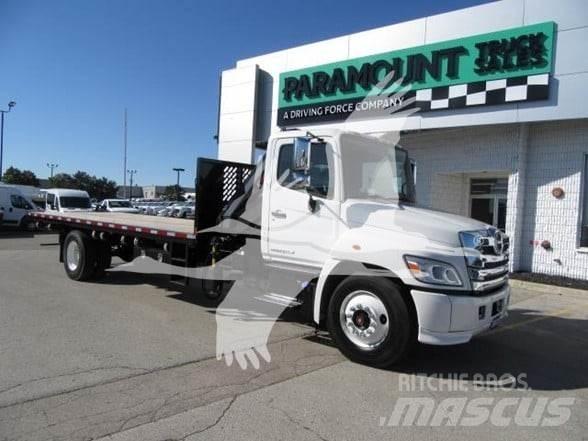 Hino L7 Tovornjaki s kesonom/platojem
