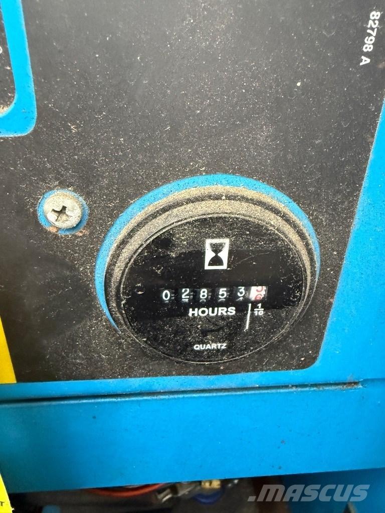 Genie GS 5390 Škarjaste dvižne ploščadi