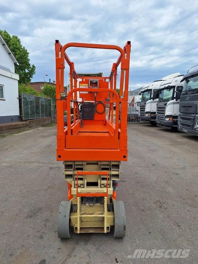 JLG 2030 ES Škarjaste dvižne ploščadi